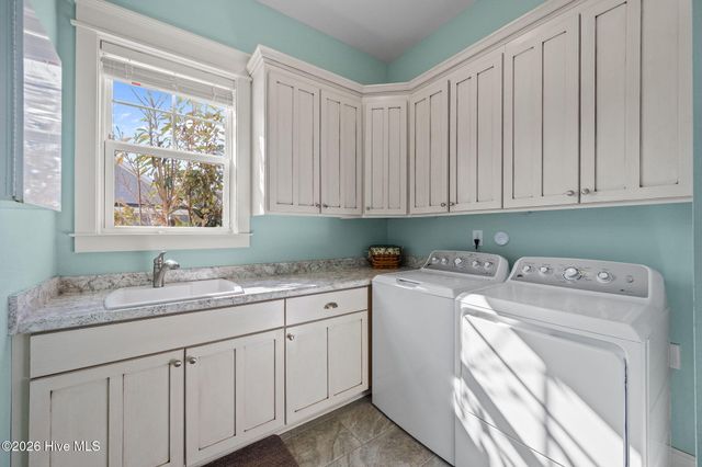 407 Seascape Drive, Sneads Ferry, NC 28460