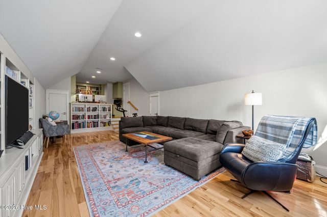 407 Seascape Drive, Sneads Ferry, NC 28460