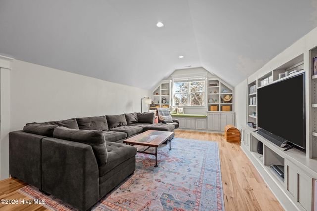 407 Seascape Drive, Sneads Ferry, NC 28460