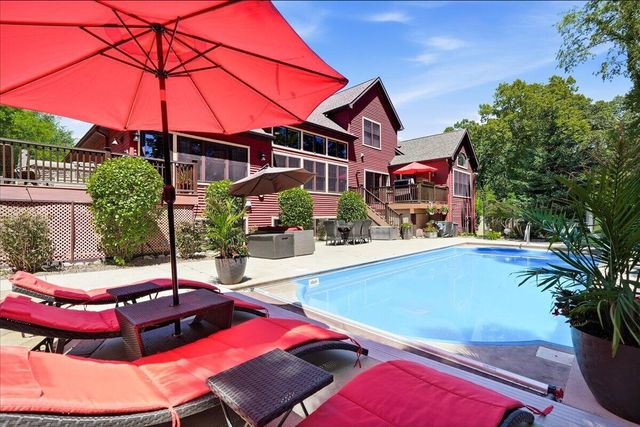 2159 Austin Street, Portage, IN 46368