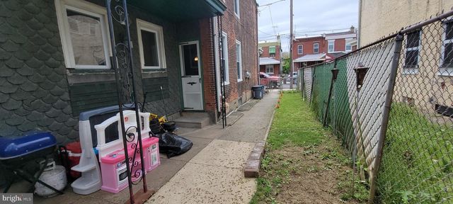 1683 MARGARET ST, Philadelphia, PA 19124