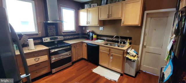 1683 MARGARET ST, Philadelphia, PA 19124