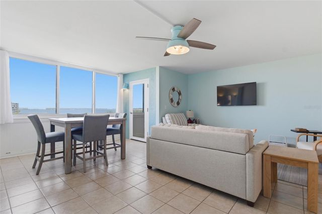 2621 COVE CAY DRIVE 805, Clearwater, FL 33760