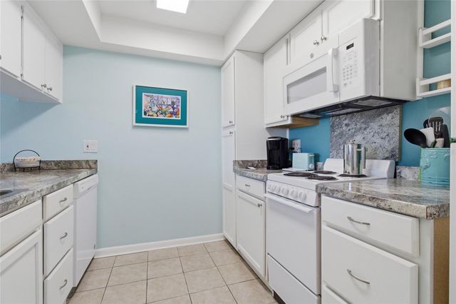 2621 COVE CAY DRIVE 805, Clearwater, FL 33760