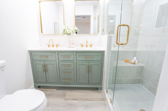 1009 Robinhood, Brenham, TX 77833