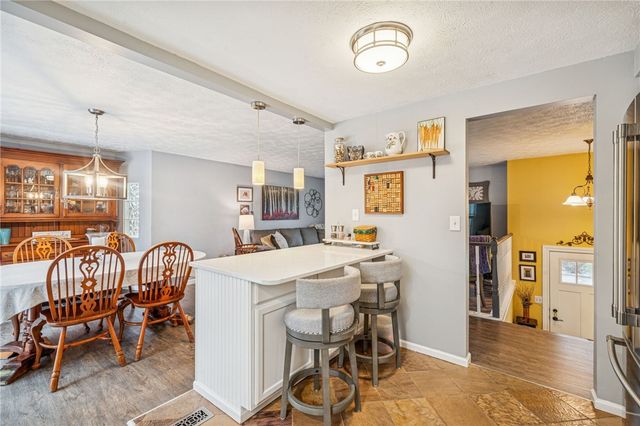 2358 Mount Vernon Avenue, Murrysville, PA 15632