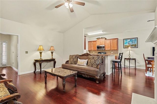 4976 Centennial Hill NW Walk, Acworth, GA 30102