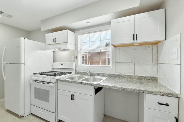 5017 Boicewood Street, Houston, TX 77016
