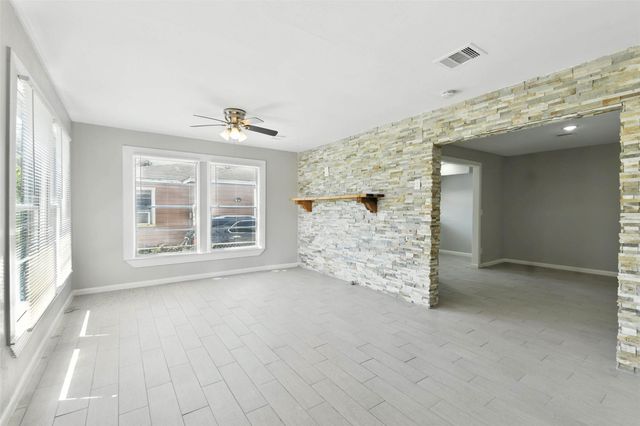 5017 Boicewood Street, Houston, TX 77016