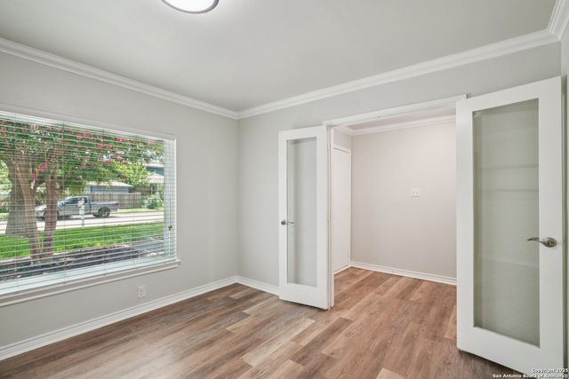 11930 Holm Oaks, San Antonio, TX 78249