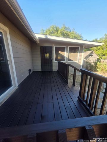 11930 Holm Oaks, San Antonio, TX 78249