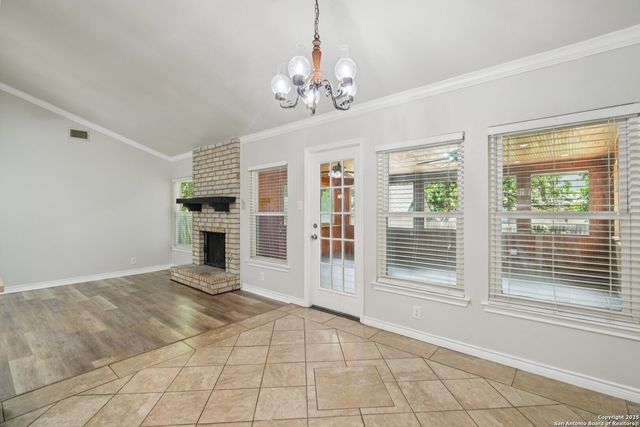 11930 Holm Oaks, San Antonio, TX 78249