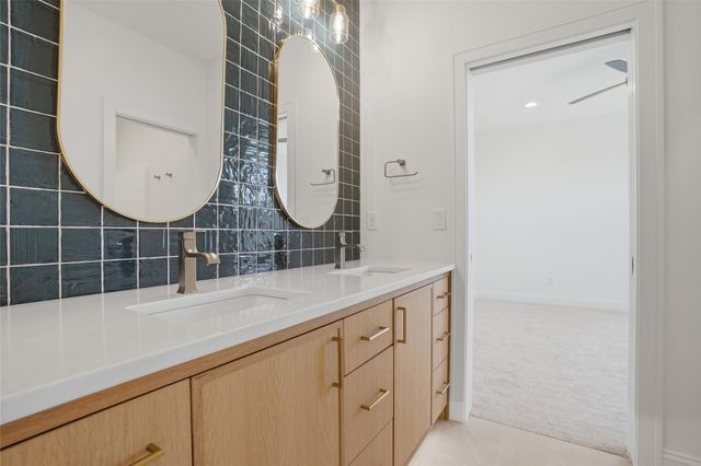 938 Heron Place, Iowa City, IA 52245
