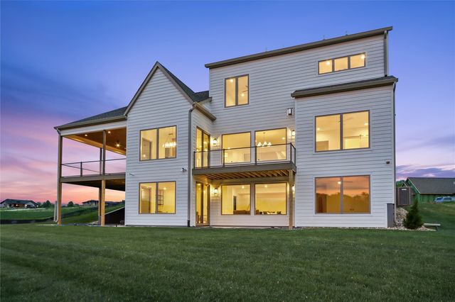 938 Heron Place, Iowa City, IA 52245
