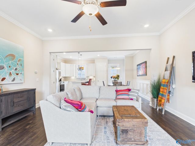 34 Pine Street NW, Huntsville, AL 35806