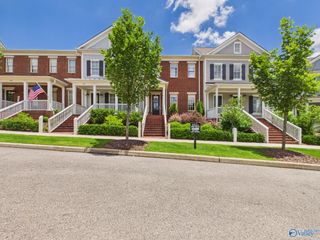 34 Pine Street NW, Huntsville, AL 35806