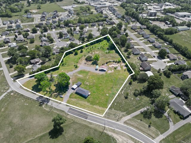 427 Rome Pike, Lebanon, TN 37087