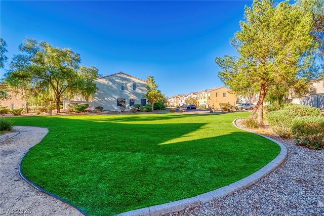 916 SHINING ROSE Place, Henderson, NV 89052