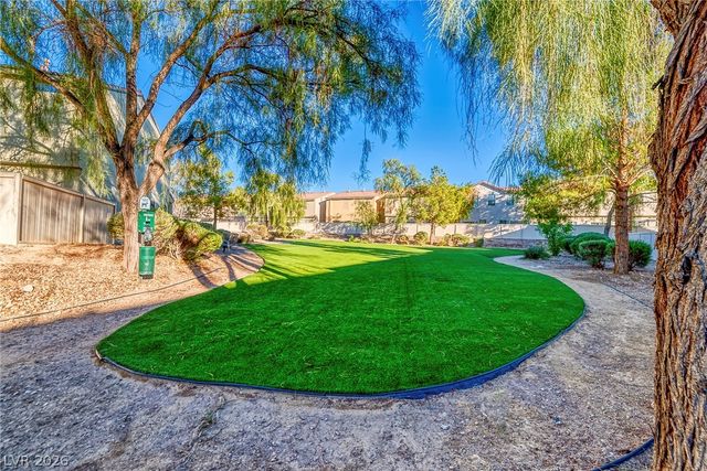 916 SHINING ROSE Place, Henderson, NV 89052