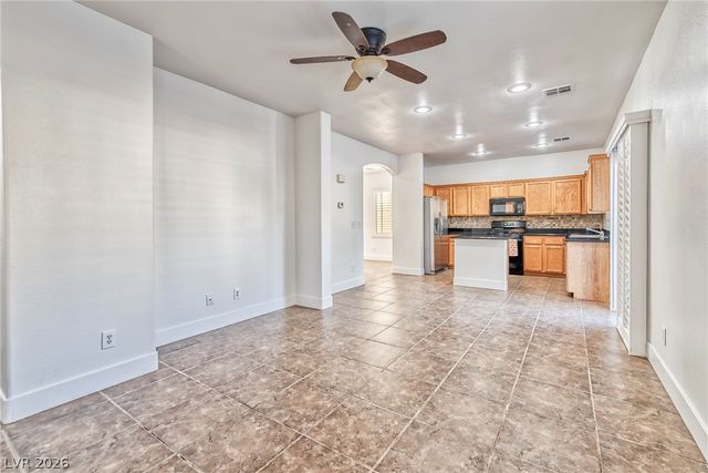 916 SHINING ROSE Place, Henderson, NV 89052
