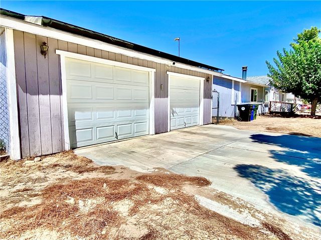 13182 Begonia Road, Victorville, CA 92392