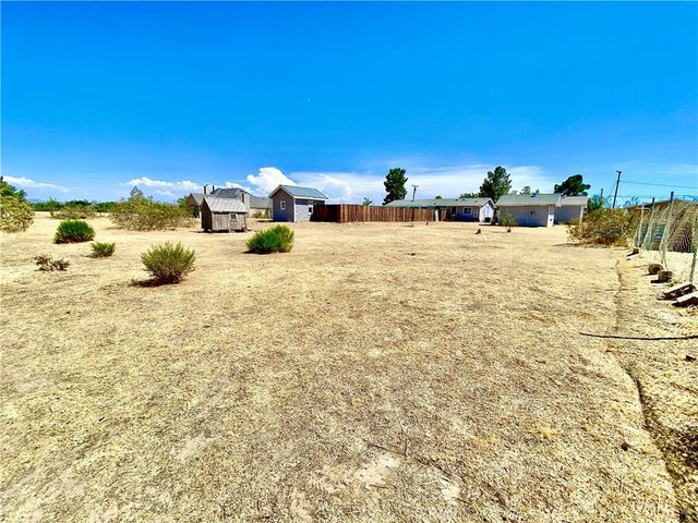 13182 Begonia Road, Victorville, CA 92392