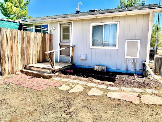 13182 Begonia Road, Victorville, CA 92392