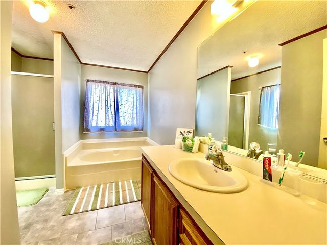 13182 Begonia Road, Victorville, CA 92392