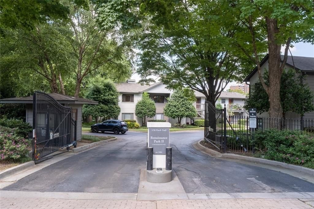11 Finch NE Trail, Atlanta, GA 30308