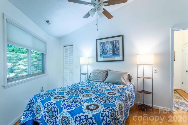 150 Freeman Knolls Drive 6, Hendersonville, NC 28792