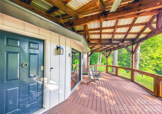 150 Freeman Knolls Drive 6, Hendersonville, NC 28792