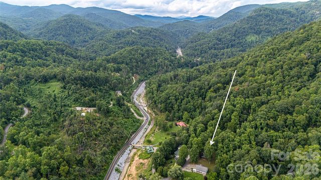 150 Freeman Knolls Drive 6, Hendersonville, NC 28792