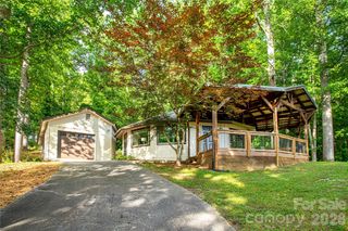 150 Freeman Knolls Drive 6, Hendersonville, NC 28792