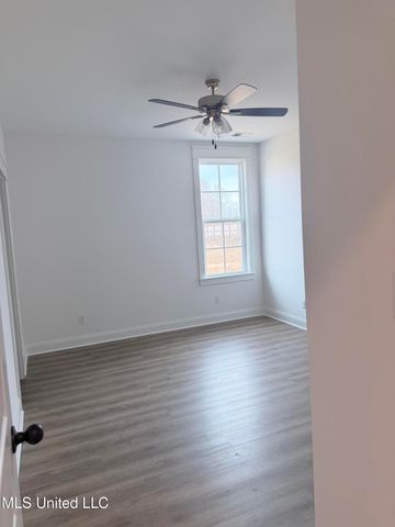 4223 S Bolivar Trail, Olive Branch, MS 38654