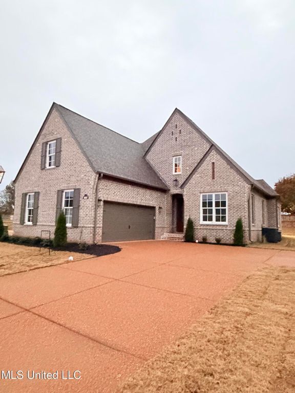 4223 S Bolivar Trail, Olive Branch, MS 38654