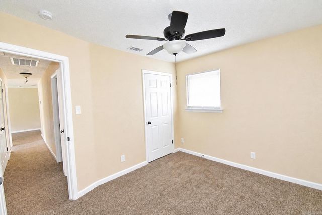 7325 Twin Oaks Road, Little Rock, AR 72209