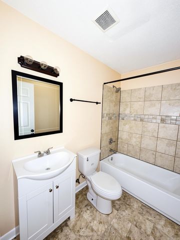 7325 Twin Oaks Road, Little Rock, AR 72209