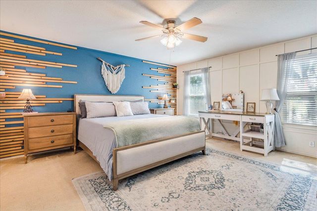 519 S Pauley DR, Hutto, TX 78634