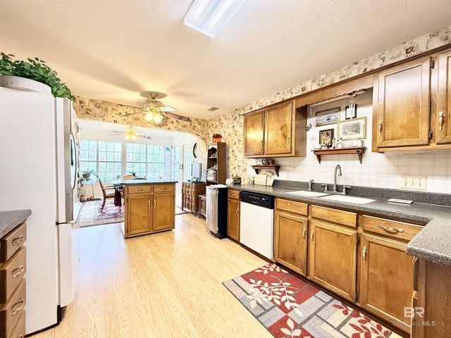 8869 Lea Brook Street, Fairhope, AL 36532