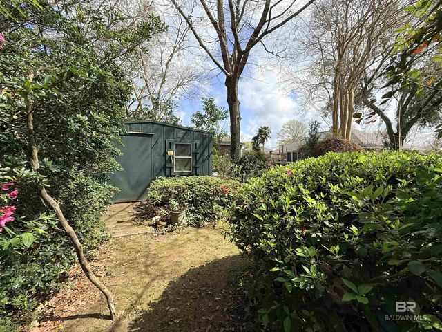 8869 Lea Brook Street, Fairhope, AL 36532