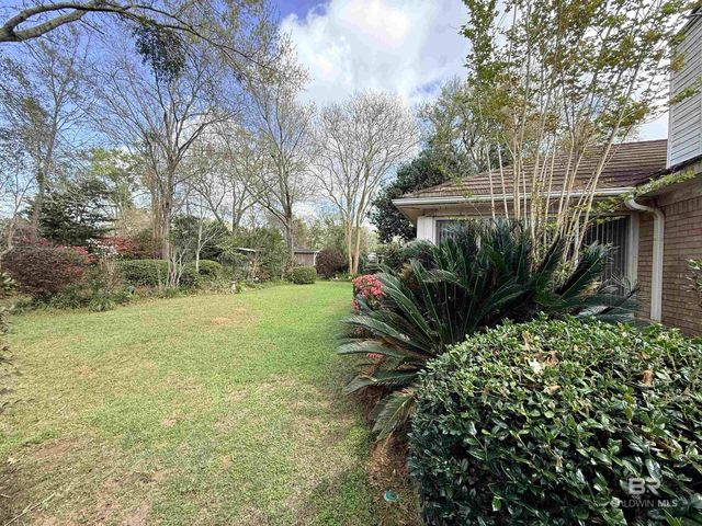8869 Lea Brook Street, Fairhope, AL 36532