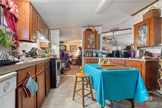 23700 Cumberland Road, Robertsdale, AL 36567