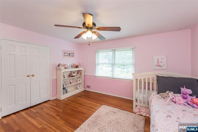 7 Natalie, West Caldwell, NJ 07006