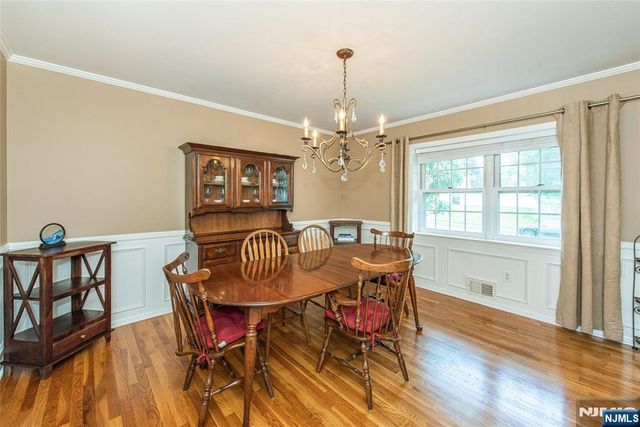 7 Natalie, West Caldwell, NJ 07006