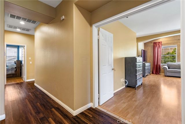 574 Oak Tree Court, Simi Valley, CA 93065