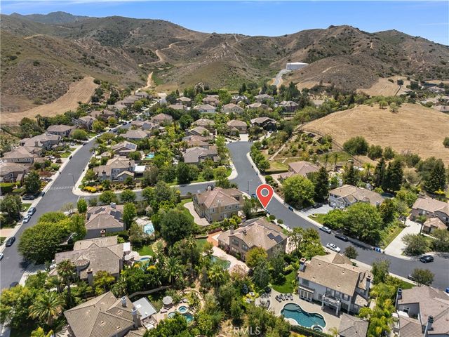 574 Oak Tree Court, Simi Valley, CA 93065