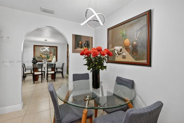 9835 SW 26th Ter, Miami, FL 33165