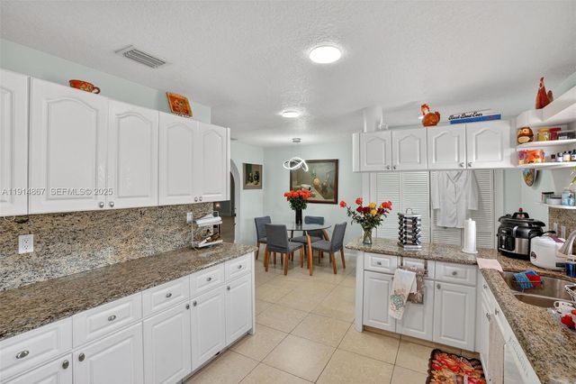 9835 SW 26th Ter, Miami, FL 33165