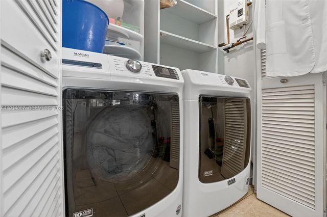 9835 SW 26th Ter, Miami, FL 33165