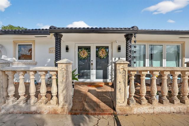 9835 SW 26th Ter, Miami, FL 33165